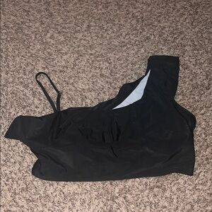 PLUS SIZE SHEIN Black One-Shoulder Bathing Suit Top